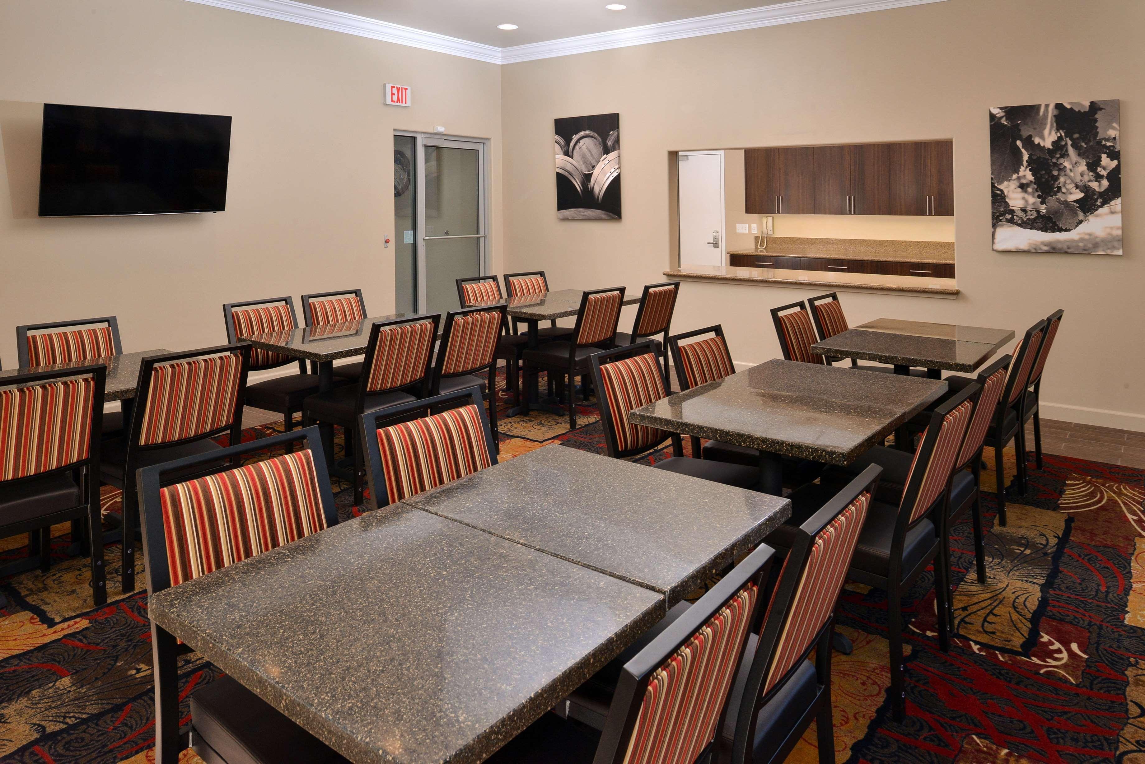 Best Western Plus Black Oak Пасо Роблс Экстерьер фото