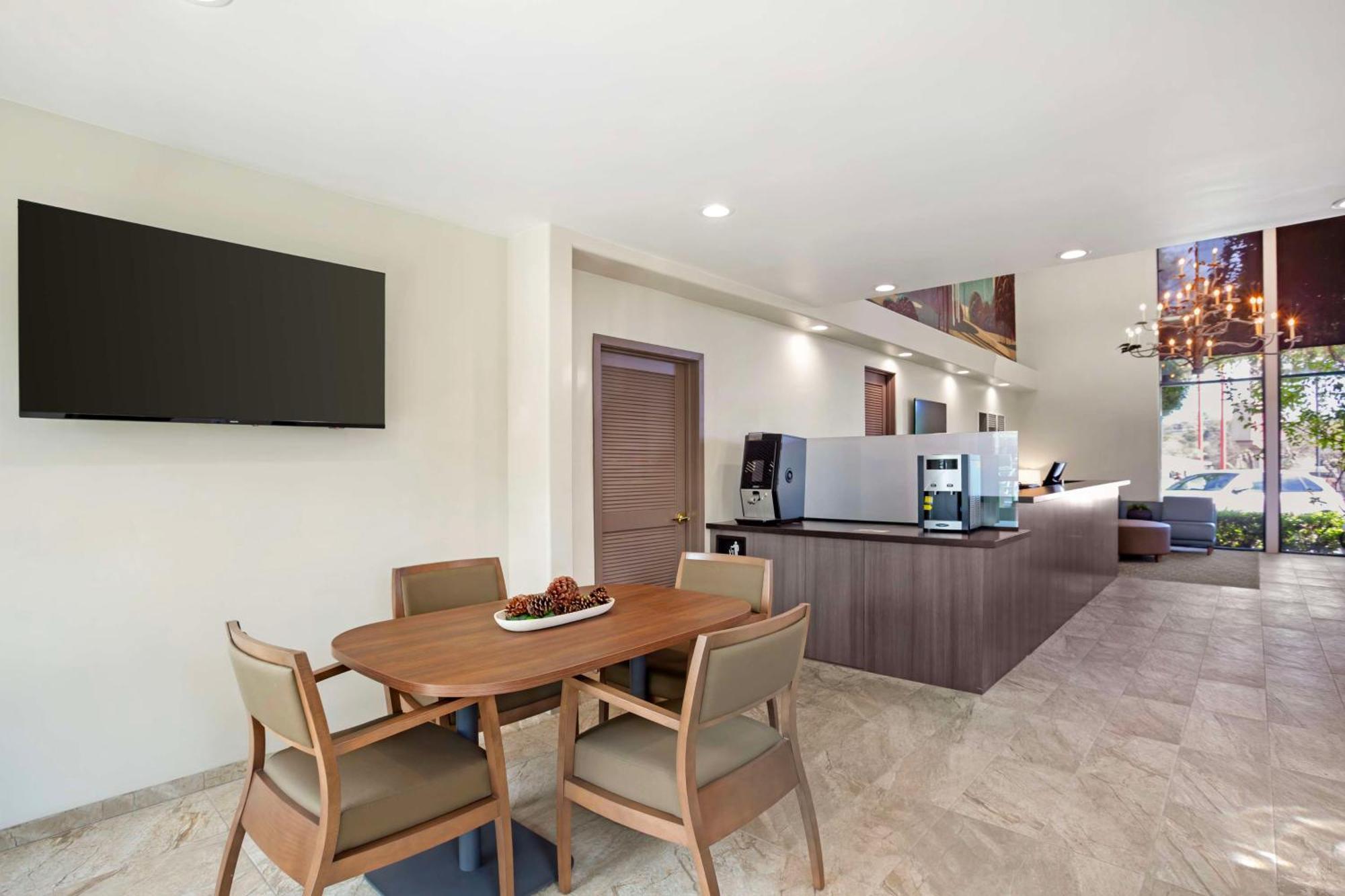 Best Western Plus Black Oak Пасо Роблс Экстерьер фото